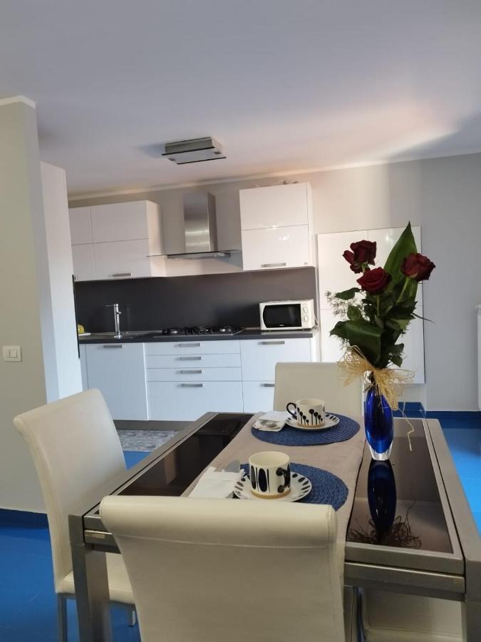 Casa Vacanza "Marinella" Sulmona Exteriör bild