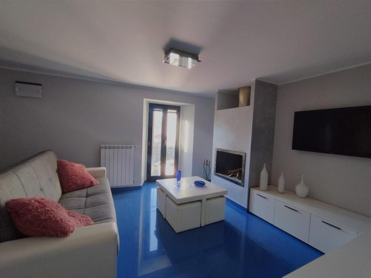 Casa Vacanza "Marinella" Sulmona Exteriör bild
